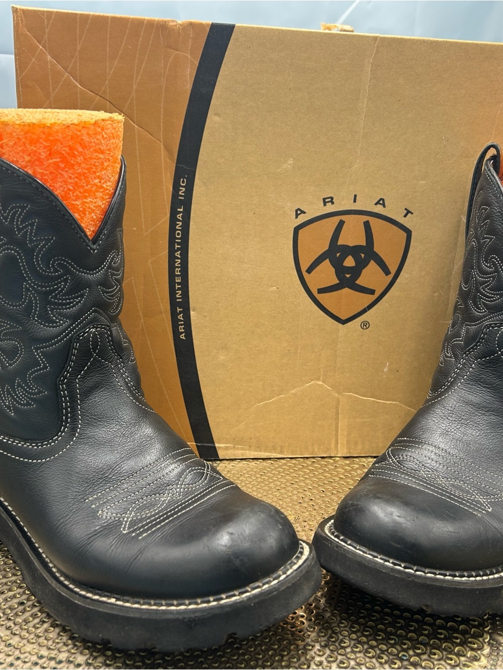 Ariat fatbaby women 9.5 cowgirl boots